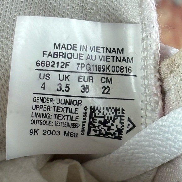 CONVERSE ALLSTAR CHUCK TAYLORS YOUTH SIZE 4 GUC - Picture 12 of 12